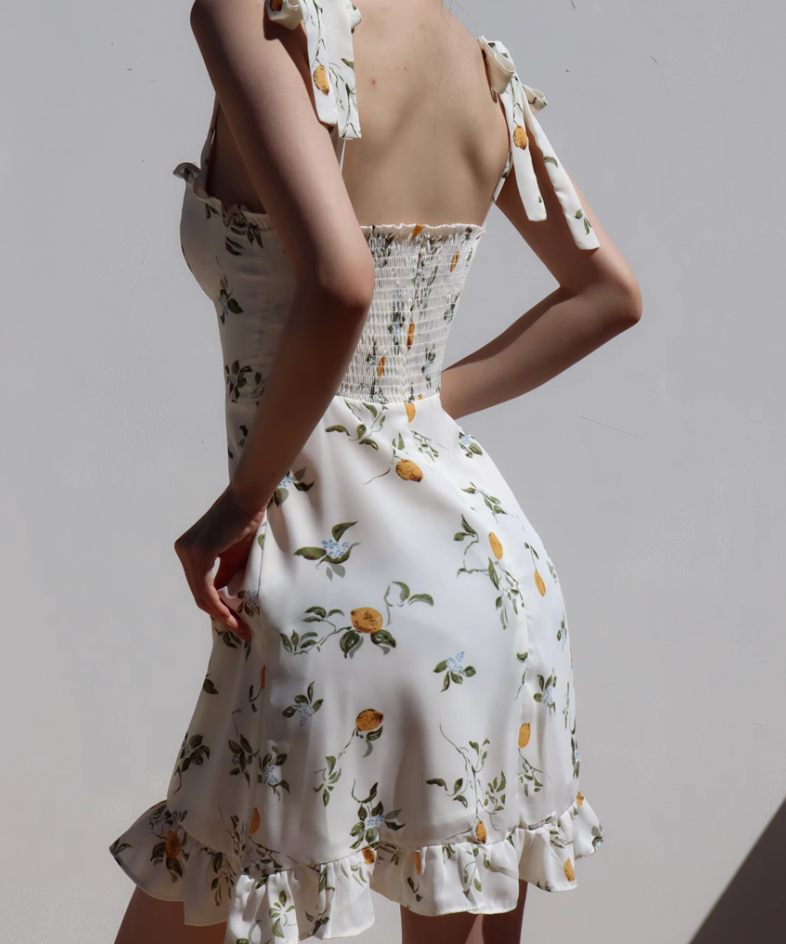 French style fresh girl slim fit and slimming dress, retro waist cinching short skirt dress R2871
