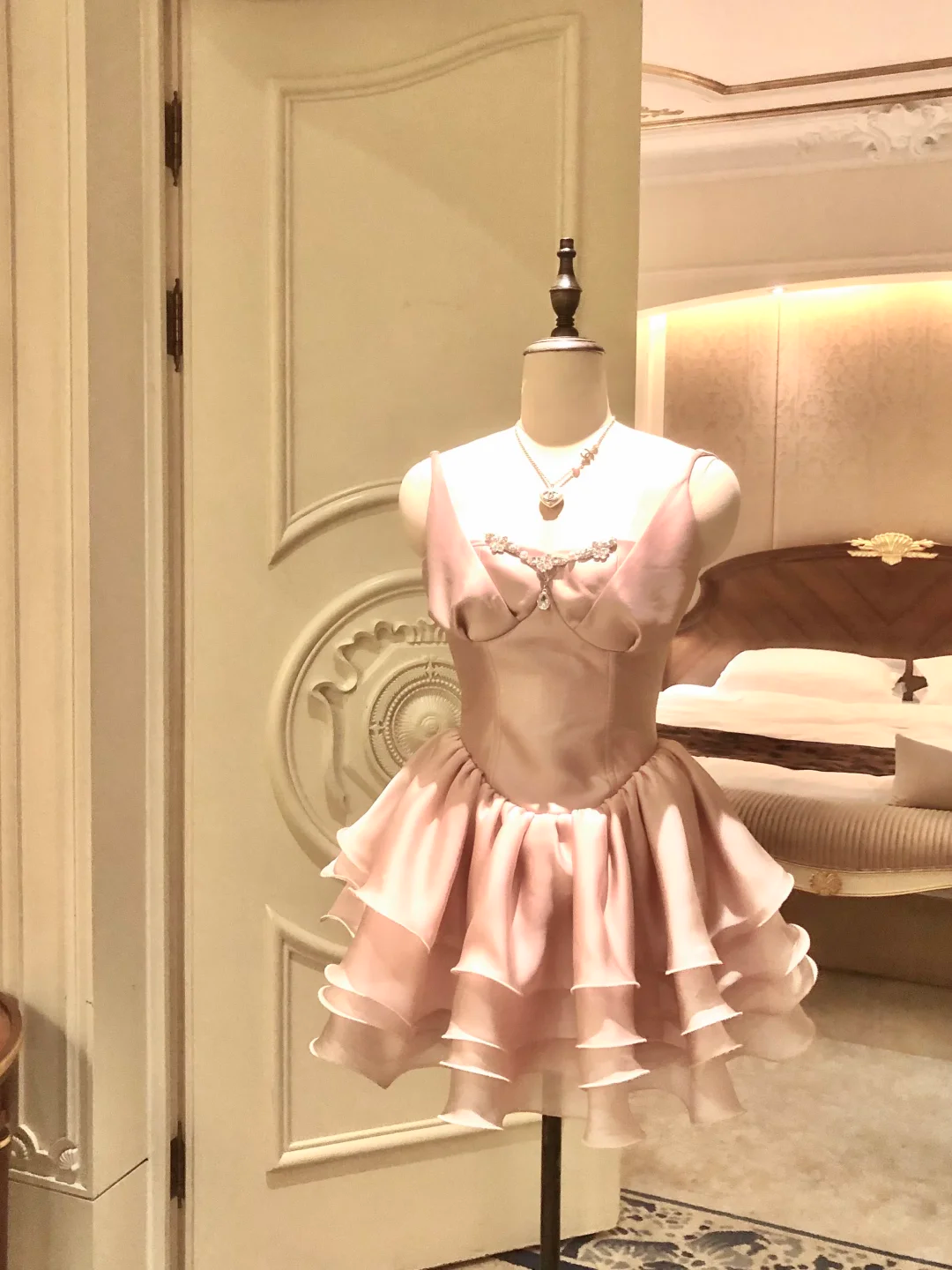 Pretty Pink Satin Beaded Layered A Line Short 16th Birthday Outfits Formal Homecoming Dress D241