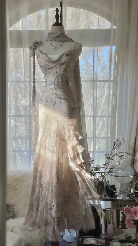 Light pink floral print halter-neck fitted bodycon long ball gown R7688