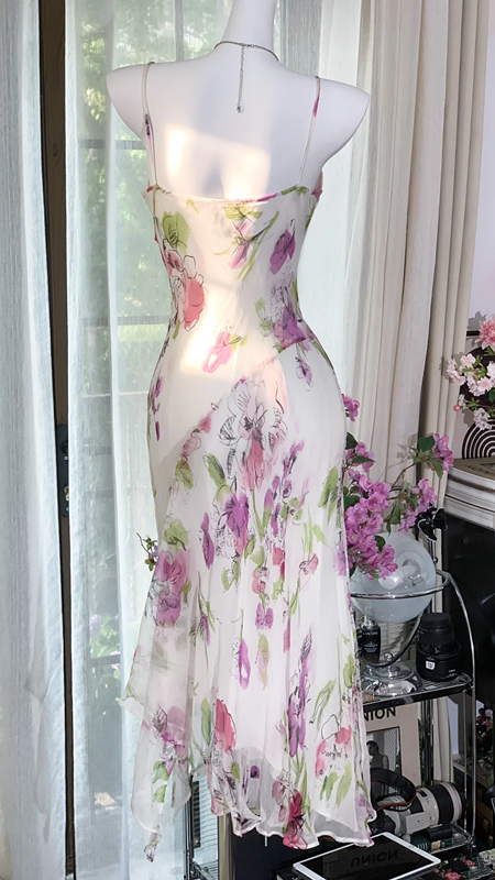 White dress with pink floral print, fitted waist, sexy long ball gown R7647