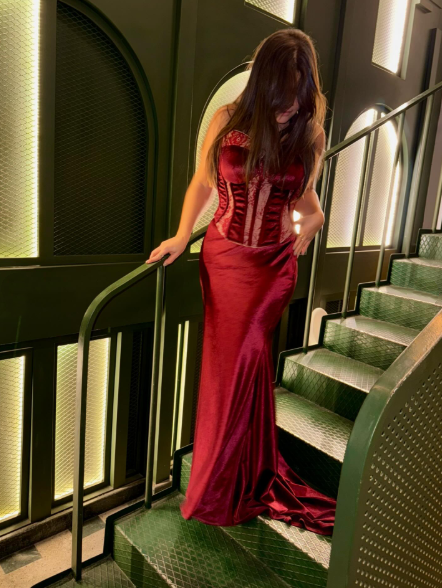 Classy Burgundy Lace Satin Pleated Mermaid Long Wedding Guest Dress Formal Party Dress Evening Gown