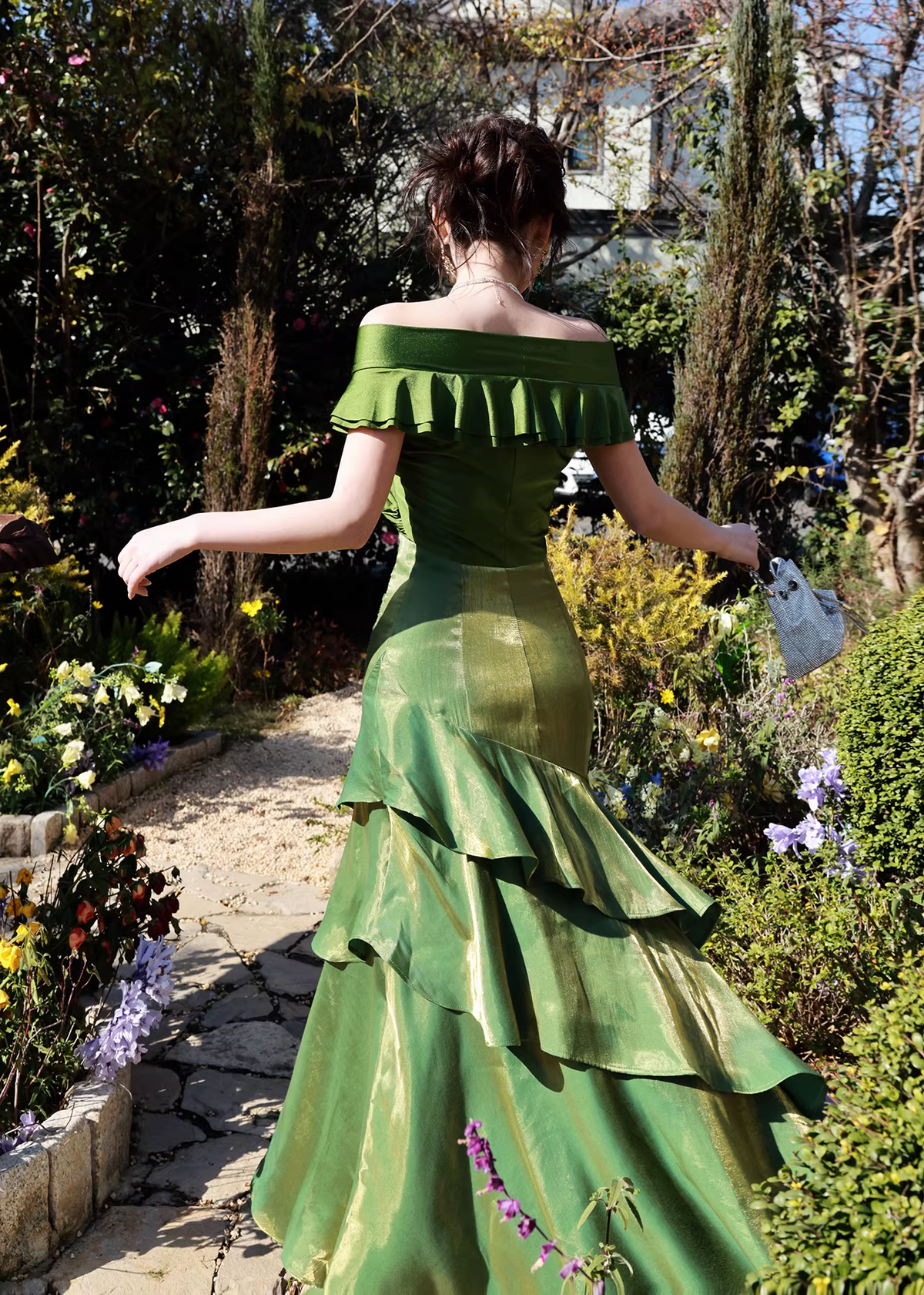 Glamorous Off The Shoulder Green Satin Ruffles Layered Mermaid Evening Dress Long Birthday Outfits SP1644