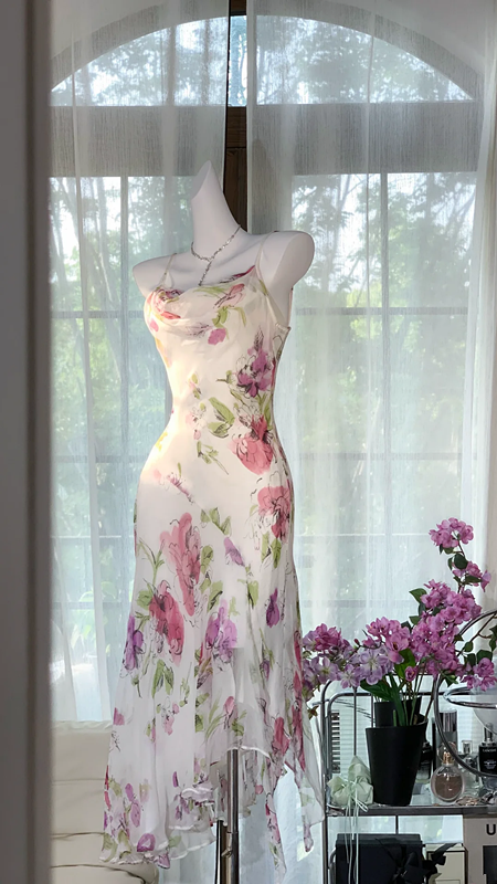 White dress with pink floral print, fitted waist, sexy long ball gown R7647