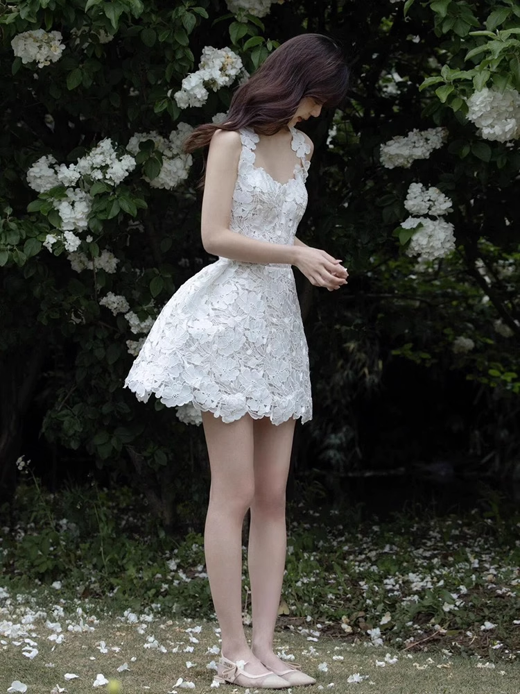 Retro White Appliqued Sleeveless Design A-line Party Dress Homecoming Dresses D1442