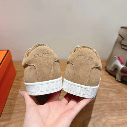 HM 25 Boomerang Sneaker Dark Beige Suede