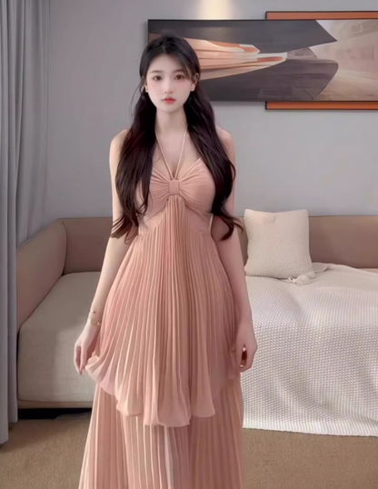 Gentle style pink halter neck suspender dress with beautiful atmosphere R0821
