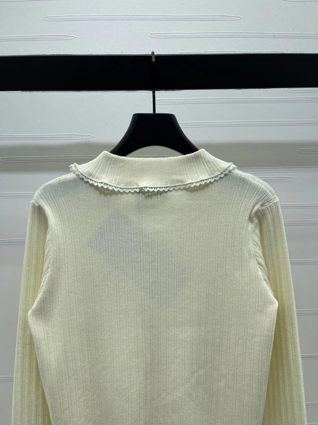 MIUMIU CARDIGAN STYLE 608