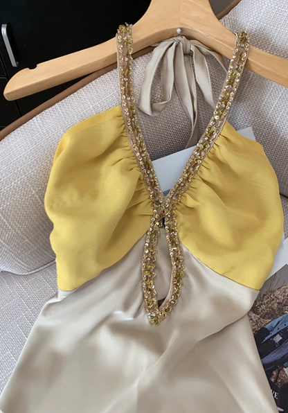 French hollow halter neck dress for women high-end temperament waist short dress R3990
