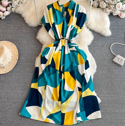 Beach vacation long dress gentle style short sleeves V-neck waist medium length A-line plaid dress R0358