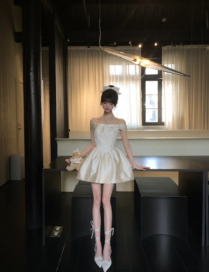 Champagne color one-shoulder slim waist A-line short skirt homecoming dress R5082