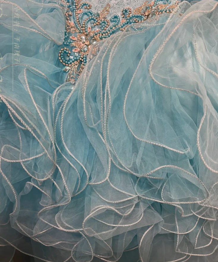 Elegant Blue Tulle Beaded Ruffles Long Ball Gown Formal Birthday Quinceanera Dress With Gloves