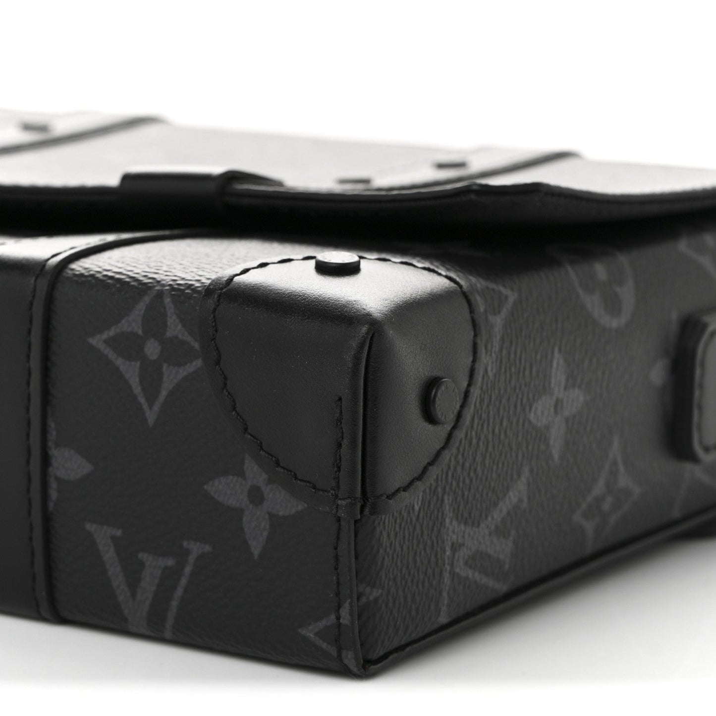 Monogram Eclipse Trunk Messenger
