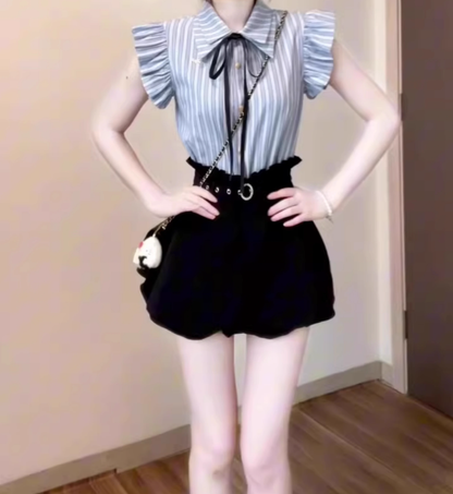 A complete set of outfits, skirt, blue striped shirt, flower bud short skirt, two-piece suit R0746
