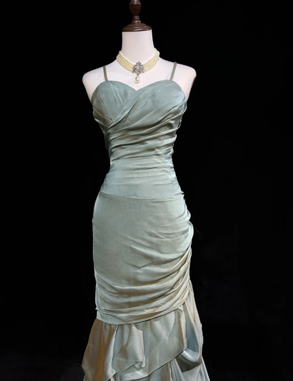 Charming Spaghetti Straps Green Satin Pleated Ruffles Layered Mermaid Long Evening Dress Wedding Guest Dress D1849