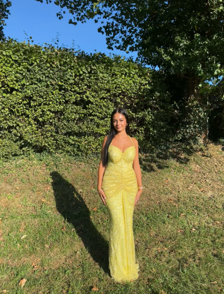 Sparkly Halter Yellow Sequin Pleated Mermaid Long Evening Dress Formal Wedding Guest Dress Party Dress D1974