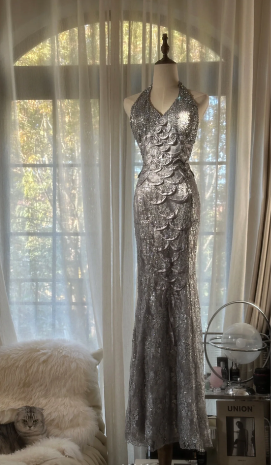 Gorgeous Silver Gray Halter Lace Mermaid Long Party Dress Prom Dresses D2294