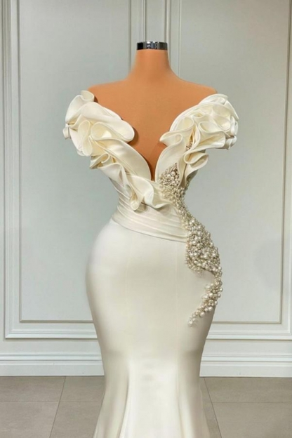 Generous White Long Pearl Ruffle Wedding Dresses Y1747
