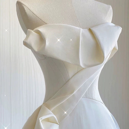 Chic Ball Gown Sweetheart Satin Long White Wedding Dresses C1682