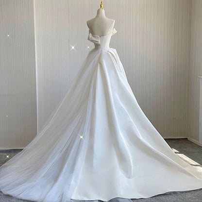 Chic Ball Gown Sweetheart Satin Long White Wedding Dresses C1682