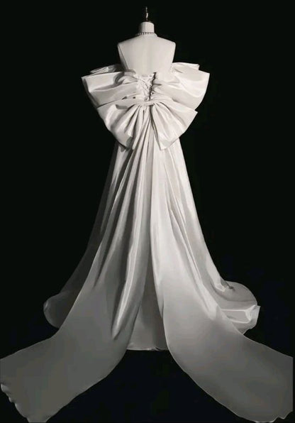 Elegant Ball Gown Strapless Satin Long White Wedding Dresses With Bow CC346