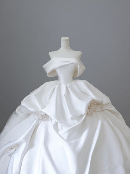 Chic Ball Gown Off The Shoulder White Short Sleeves Floral Satin Wedding Dresses With Ruffles C3806