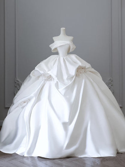 Chic Ball Gown Off The Shoulder White Short Sleeves Floral Satin Wedding Dresses With Ruffles C3806
