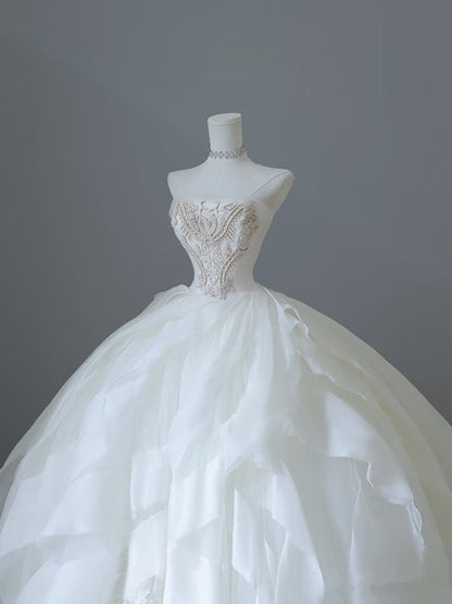 Unique Ball Gown Strapless Tulle White Long Wedding Dresses Brides Dress