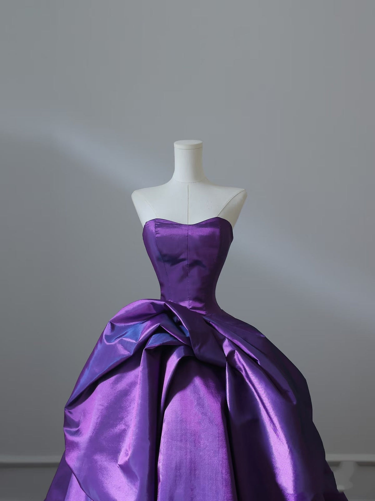 Pretty Ball Gown Strapless Grape Satin Long Prom Dresses Evening Gowns