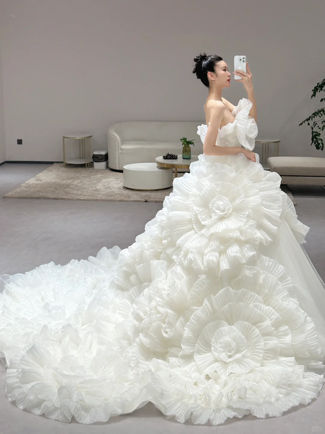 Vintage Ball Gown Strapless Tulle Pleated Long Wedding Dresses C3965