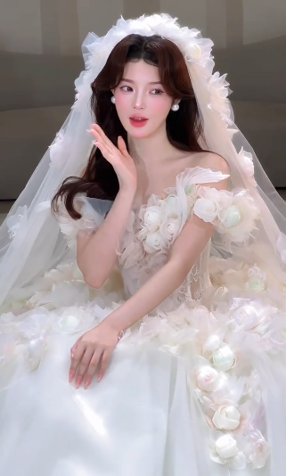 Vintage Ball Gown Off The Shoulder Applique With Veil Long Wedding Dresses C4047