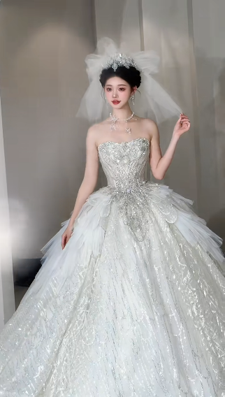 Timeless Ball Gown Strapless Tulle Sequin With Veil Long Wedding Dresses C4063