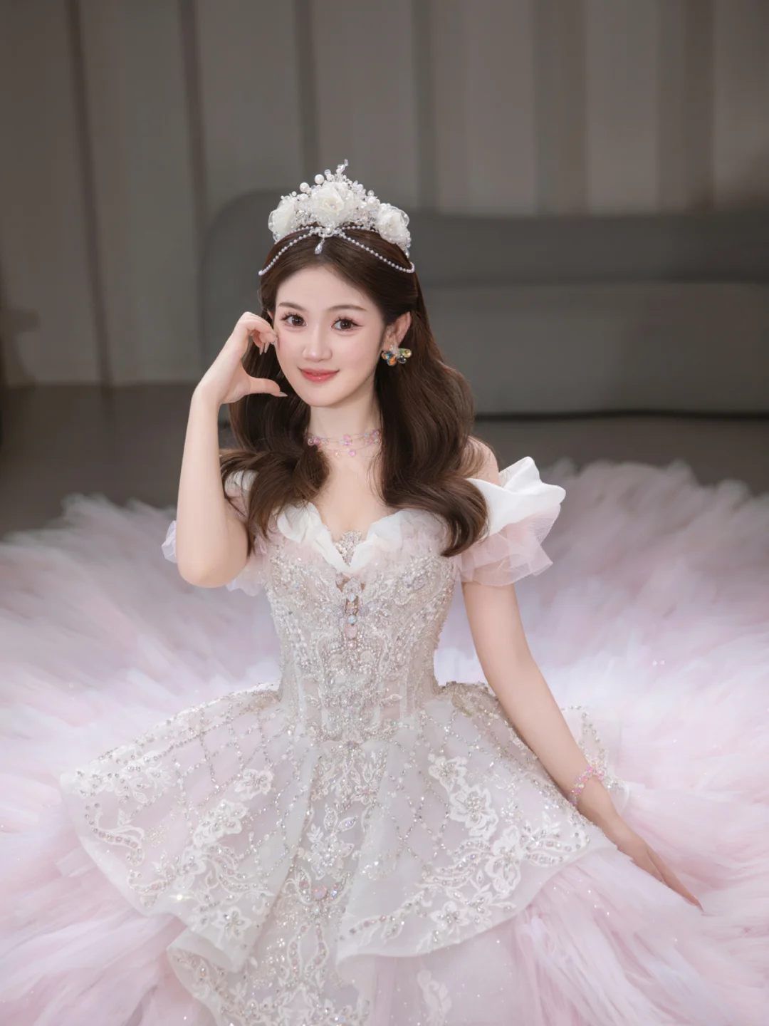 Unique Ball Gown Off The Shoulder Tulle Sqeuin Long Wedding Dresses C4092