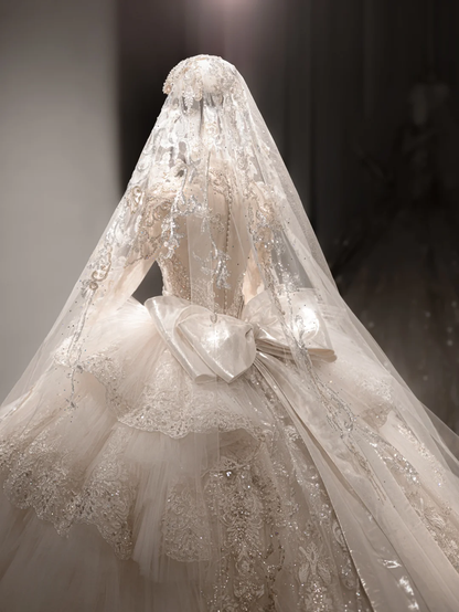 Luxurious Ball Gown Tulle Lace Sequin Beaded Long Sleeves With Veil Long Wedding Dresses C4102