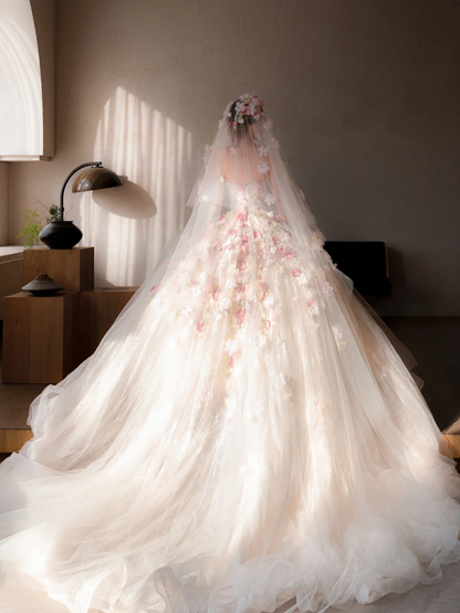 Dreamy Ball Gown Strapless Tulle Applique With Veil Long Wedding Dresses C4118
