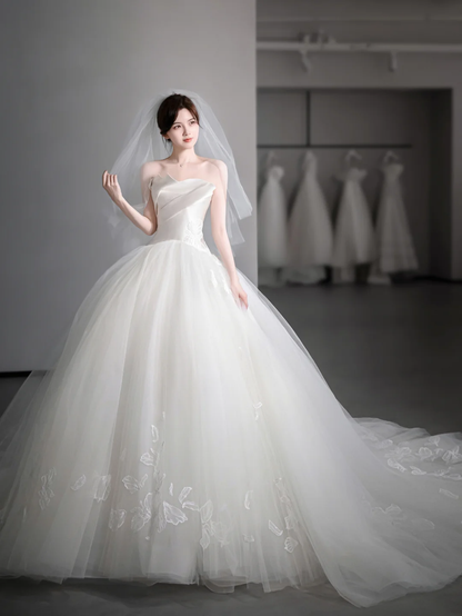 Elegant Ball Gown Strapless Satin Tulle With Veil Long Wedding Dresses C4126