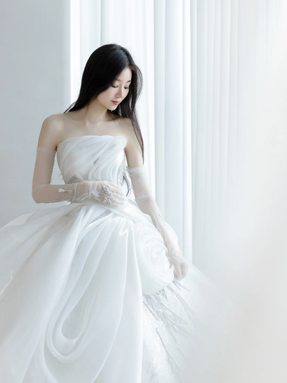Elegant White Ball Gown Strapless Satin Chiffon Sequin Beaded With Gloves Long Wedding Dresses C4147