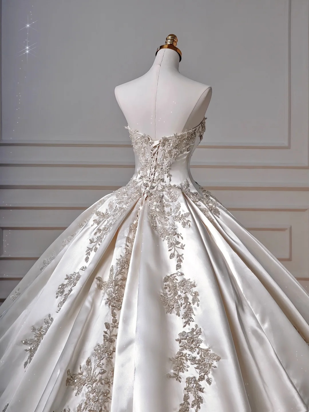 Gorgeous Ball Gown Strapless Satin Sequin Beads Long Wedding Dresses C4403