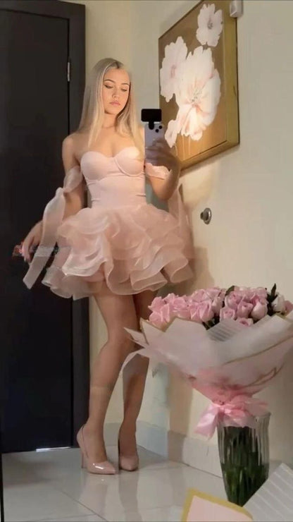 Sweet 16th Light Pink Ball Gown Off The Shoulder Satin Tiered Short Homecoming Dress Birthday Outfits C5285