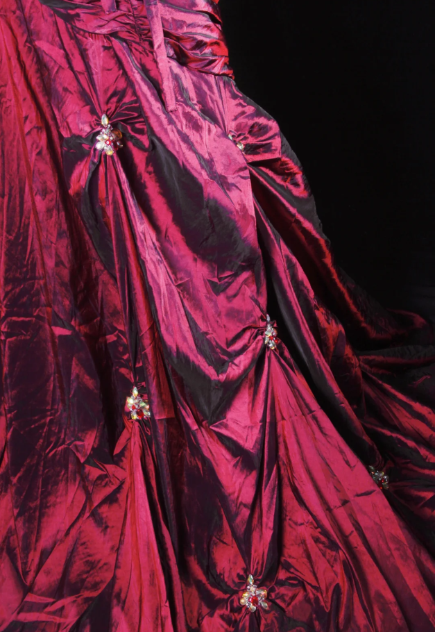 Retro Burgundy Strapless Satin Pleated Mermaid Long Party Dress Birthday Dress With Beads D2234