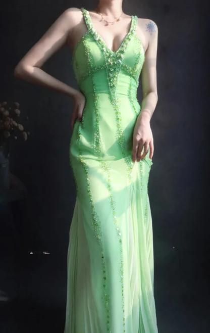 Classy V Neck Green Chiffon Beaded Mermaid Long Party Dress Evening Gown