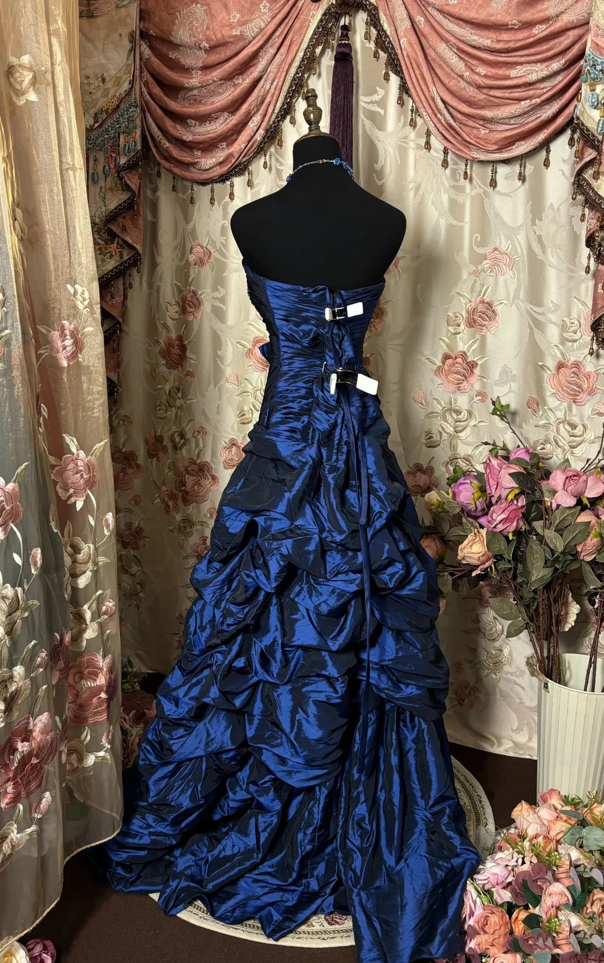 Vintage Style Ball Gown Sweetheart Prom Dresses Long Evening Gown Navy Blue Formal Party Dress