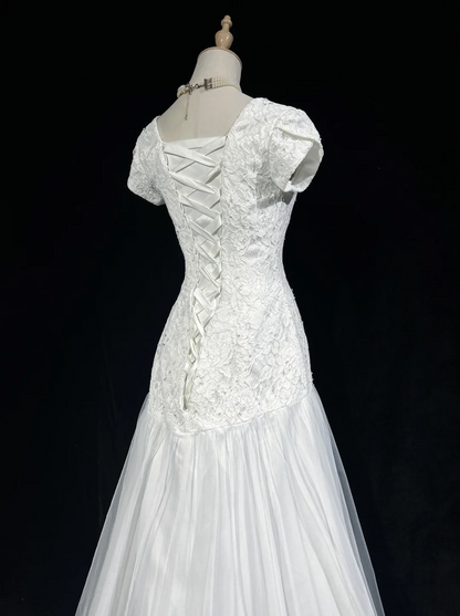 Classic Elegant Wedding Gown Mermaid Short Sleeves White Lace 80s Wedding Dresses Vintage Bridal Gowns DH1153