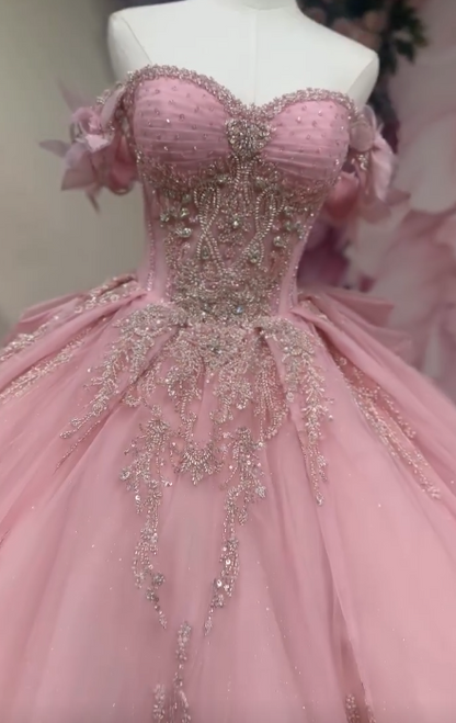 Gorgeous Pink Off-the-shoulder Tulle Long Ball Gown Sweet Applique Beaded 16th Birthday Dress Cute Quinceanera Dress DH2740