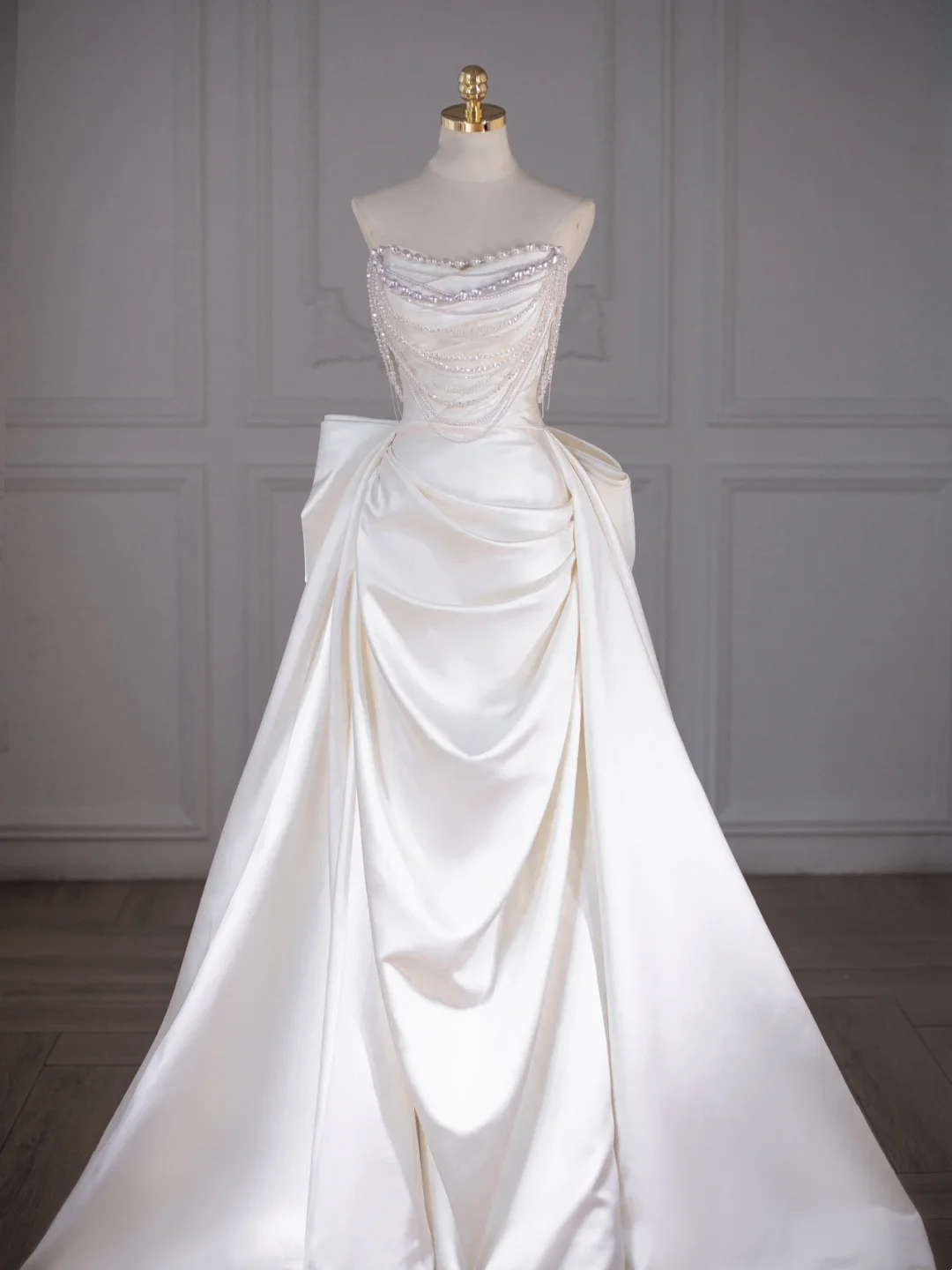 Classic Bridal Gown Sheath Sweetheart Satin Long White Wedding Dresses Elegant Bridal Gowns DH749