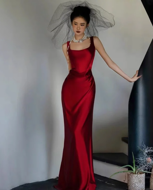Elegant Straps Sheath Long Prom Dresses Satin Burgundy Evening Dresses Sleeveless Formal Dresses DP04077