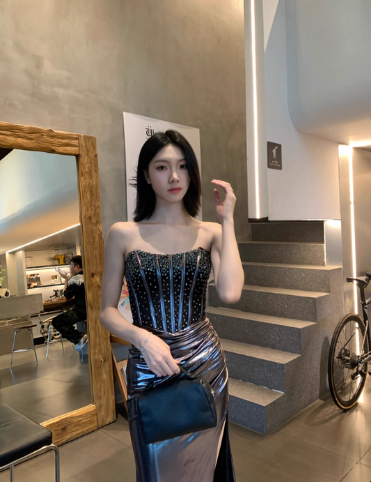 Elegant Strapless Sheath Dark Gray Prom Dresses Beaded Satin Sleeveless Long Evening Dresses DP04195