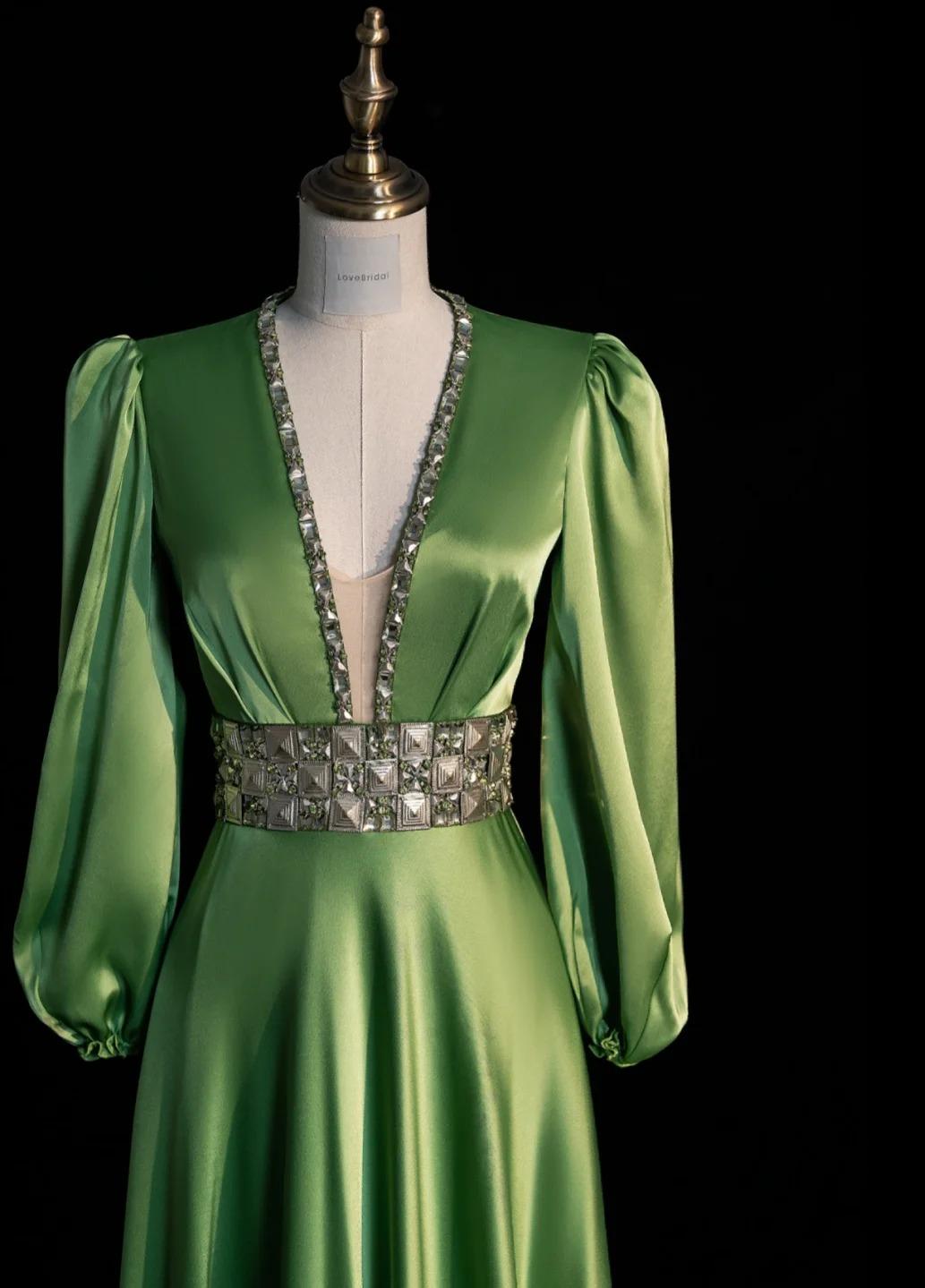 Chic V-neck Sheath Long Prom Dresses Satin Green Evening Dresses Long Sleeves Mother of Bride Dresses DP04286