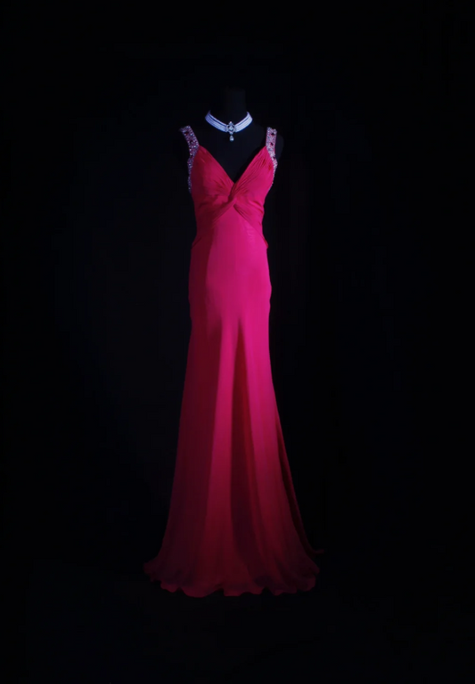 Fuchsia Sheath Long Prom Dresses Chic Chiffon V-neck Evening Dresses Sleeveless Formal Dresses DP04398