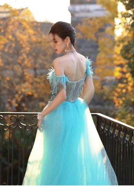 Chic Blue Sheath Long Prom Dresses Beaded Sequins Tulle Off-shoulder Evening Dresses Sleeveless Birthday Dresses DP04534