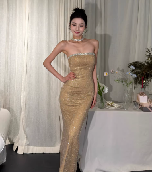 Chic Sheath Apricot Long Prom Dresses Beaded Satin Sleeveless Evening Dresses DP04775